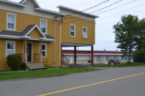  Motel Rimouski  Римоуски